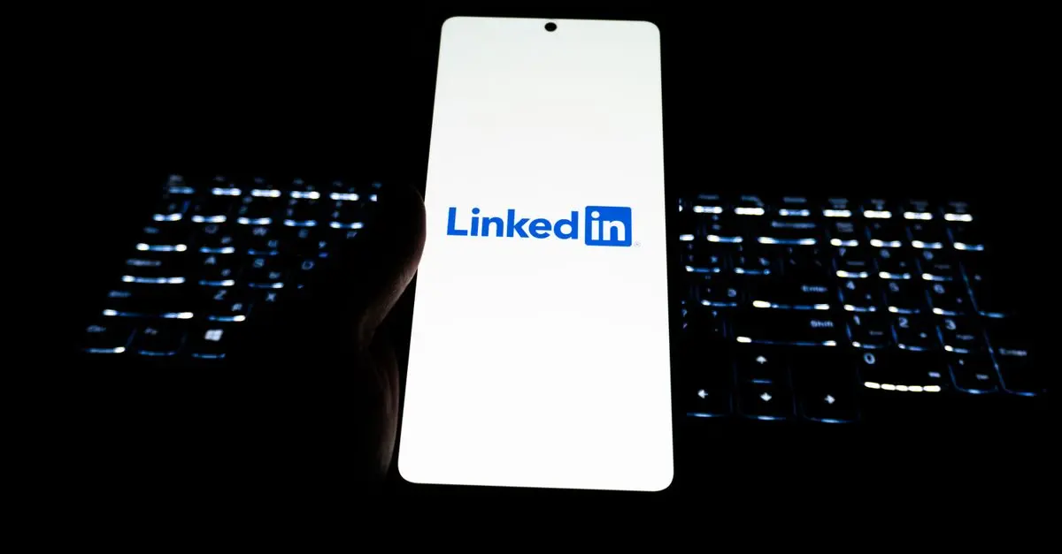 Xing vs LinkedIn: Welches Netzwerk ist besser?