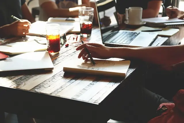 Die besten Strategien für effektives Networking im digitalen Raum
