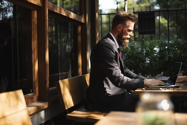 Wie man sein Netzwerk in der digitalen Welt effektiv erweitert